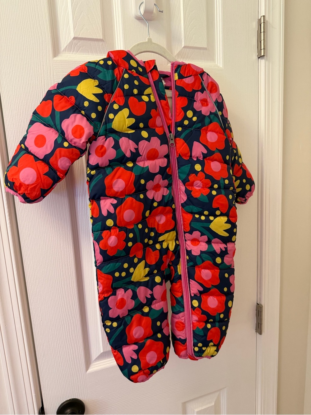 Hanna Andersson Navy Floral Insulated Full Zip Snowsuit 6-12 mo - EUC